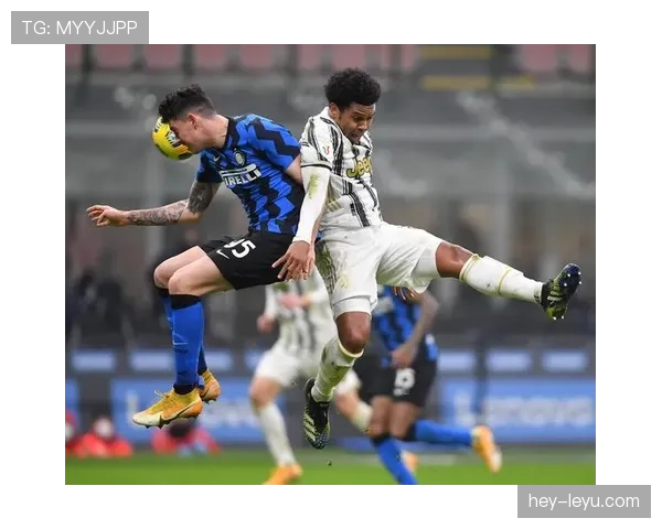 巴斯托尼与德利赫特：技术型与对抗型中卫的发展路径分化